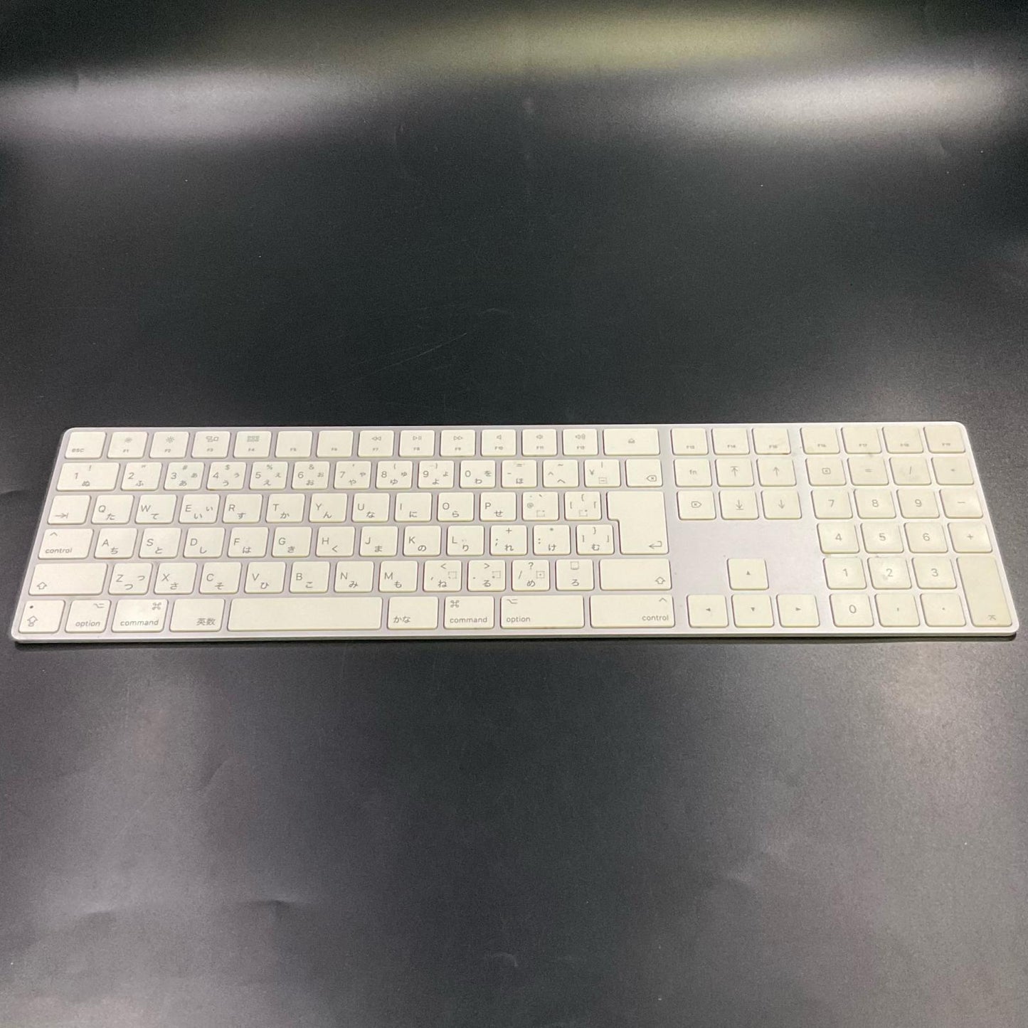 【全額返金保証】【最速発送】Apple Magic Keyboard MQ052J/A 美品 動作確認済