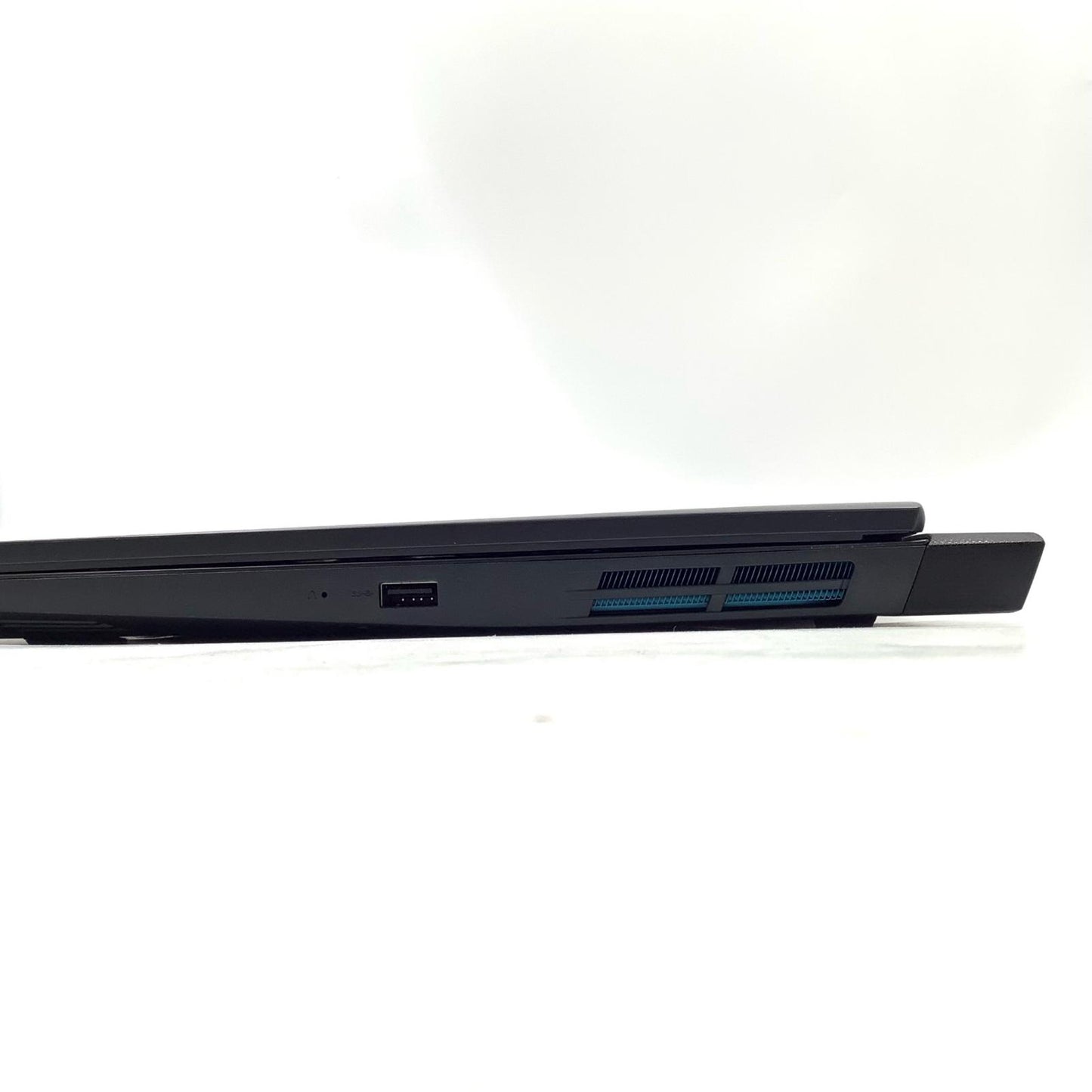 【全額返金保証】【最速発送】Lenovo ideaPad Gaming 3 15IAH7 12th Gen Intel (R)Core(TM)i7-12650H (2.30GHz) 16GB M.2 SSD 512GB NVIDIA GeForce RTX 3060 Laptop 99% 美品 動作確認済