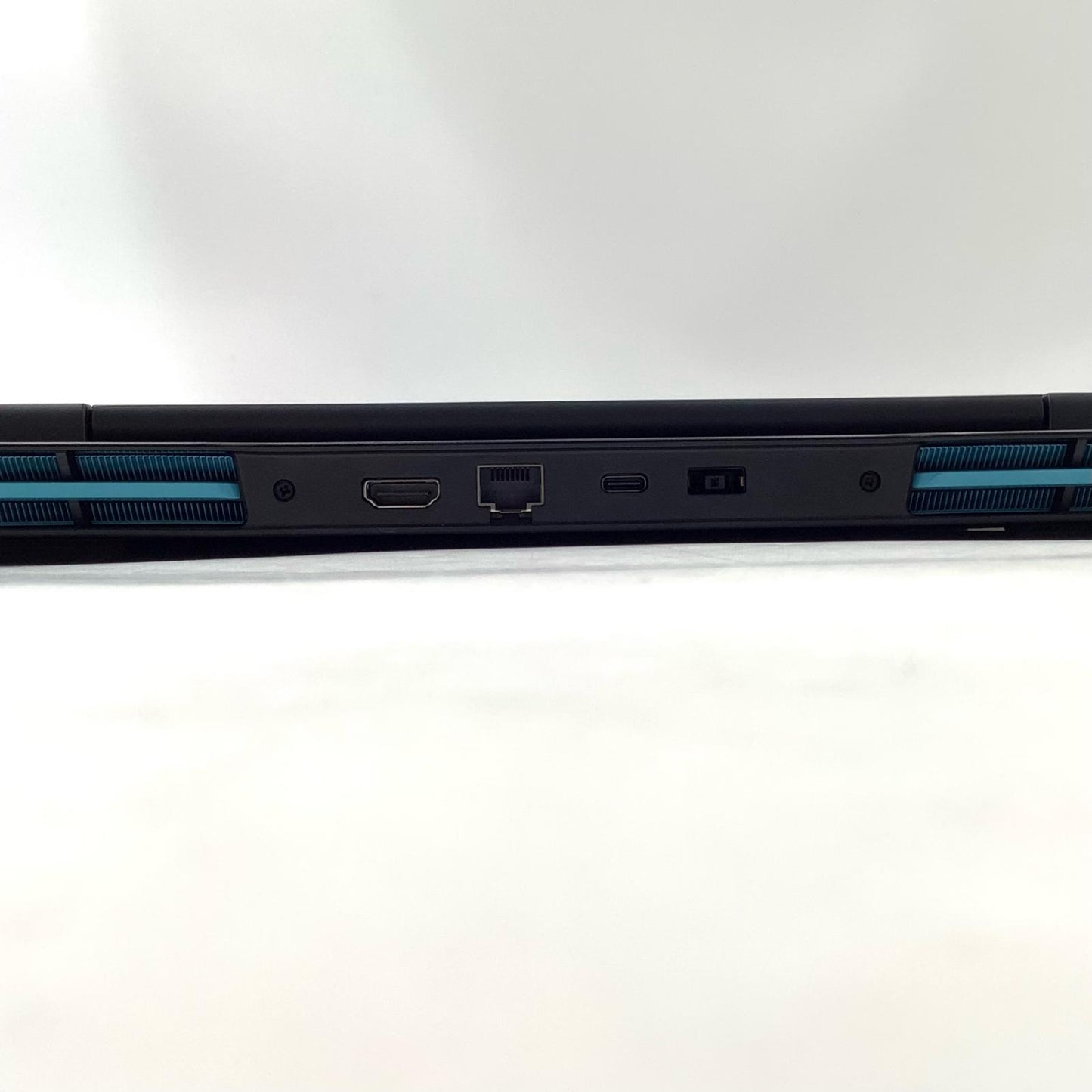 【全額返金保証】【最速発送】Lenovo ideaPad Gaming 3 15IAH7 12th Gen Intel (R)Core(TM)i7-12650H (2.30GHz) 16GB M.2 SSD 512GB NVIDIA GeForce RTX 3060 Laptop 99% 美品 動作確認済