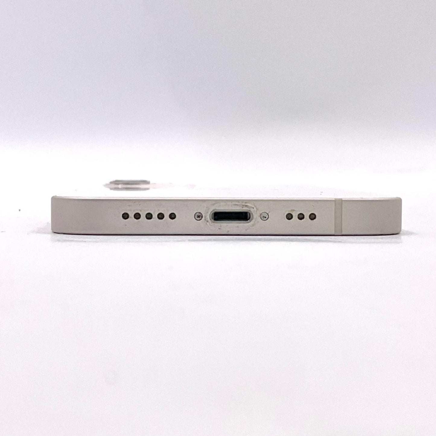 【全額返金保証】【最速発送】Apple iPhone iPhone 12 128GB ホワイト au 白ロム 美品 動作確認済 82%