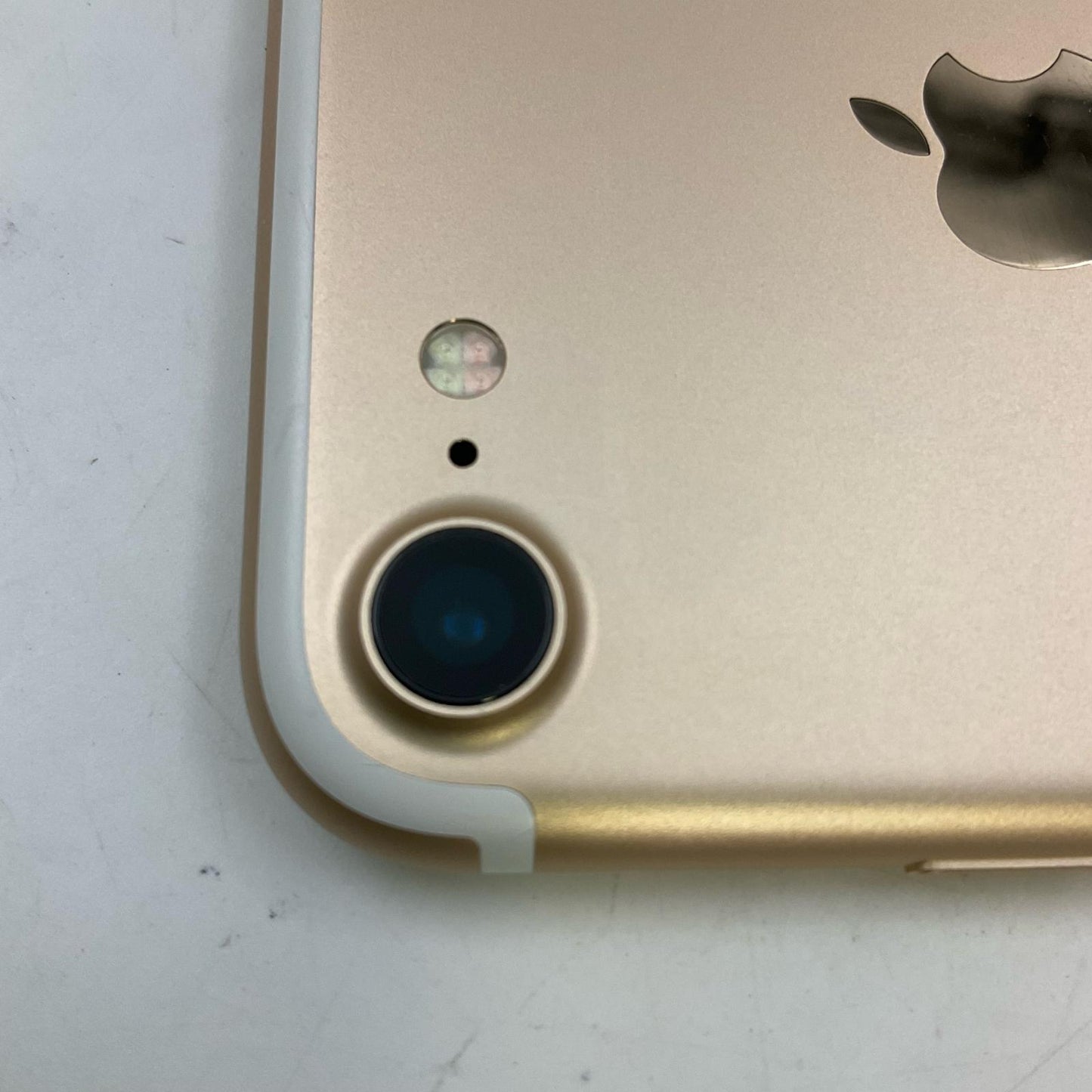 【全額返金保証】【最速発送】Apple iPhone iPhone 7 32GB ゴールド Softbank 白ロム 美品 動作確認済 88%