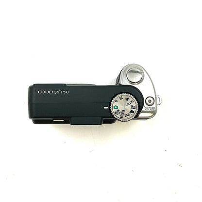 【全額返金保証】【最速発送】Nikon コンパクトデジタルカメラ COOLPIX P50 [ブラック] 動作確認済