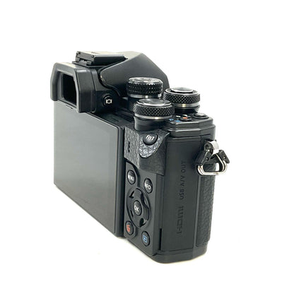 【全額返金保証】【最速発送】OLYMPUS デジタル一眼 OM-D E-M10 Mark II ブラック 美品 動作確認済