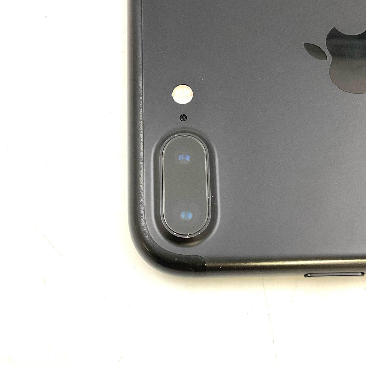 【全額返金保証】【最速発送】Apple iPhone iPhone 7 Plus 128GB ブラック Softbank 白ロム 動作確認済 76%