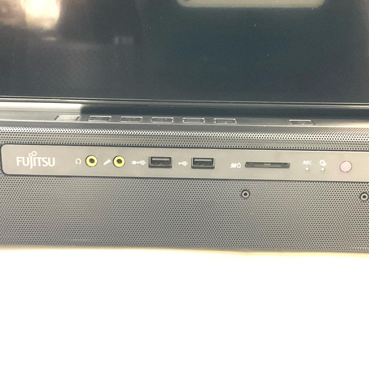 【最速発送】FUJITSU ESPRIMO FMVF90F3B Intel Core i7 1165G7 2.80GHz 16GB M.2 SSD 256GB HDD 4TB【難有】