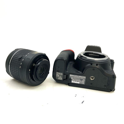 【全額返金保証】【最速発送】Nikon デジタル一眼 D5600 18-55 VR レンズキット ブラック 美品 動作確認済