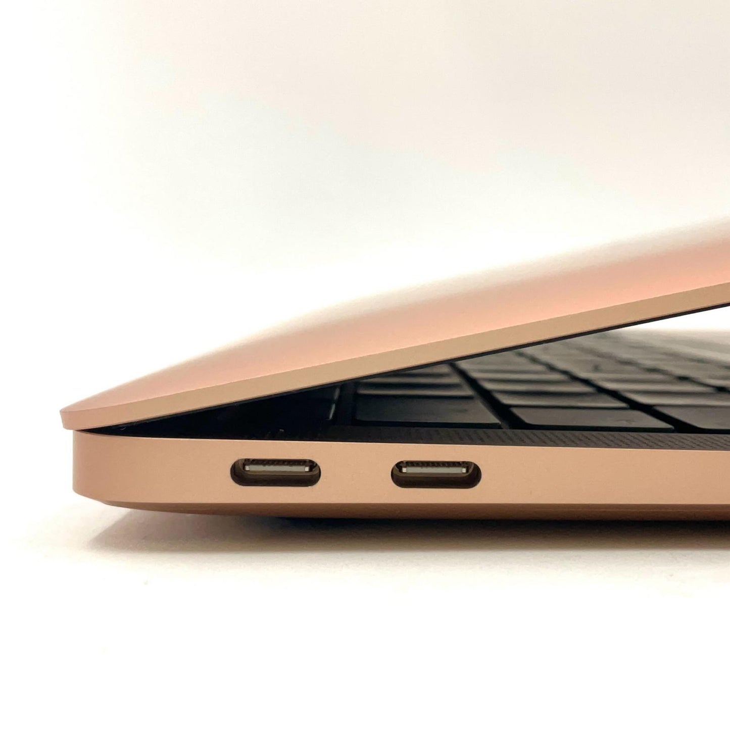 【全額返金保証】【最速発送】Apple MacBook Air 13インチ 2020 Apple M1 8GB 512GB ゴールド 98% 美品 動作確認済