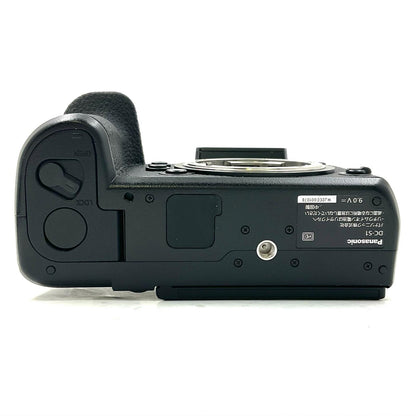 【全額返金保証】【最速発送】Panasonic デジタル一眼 LUMIX DC-S1 ボディ ブラック 美品 動作確認済