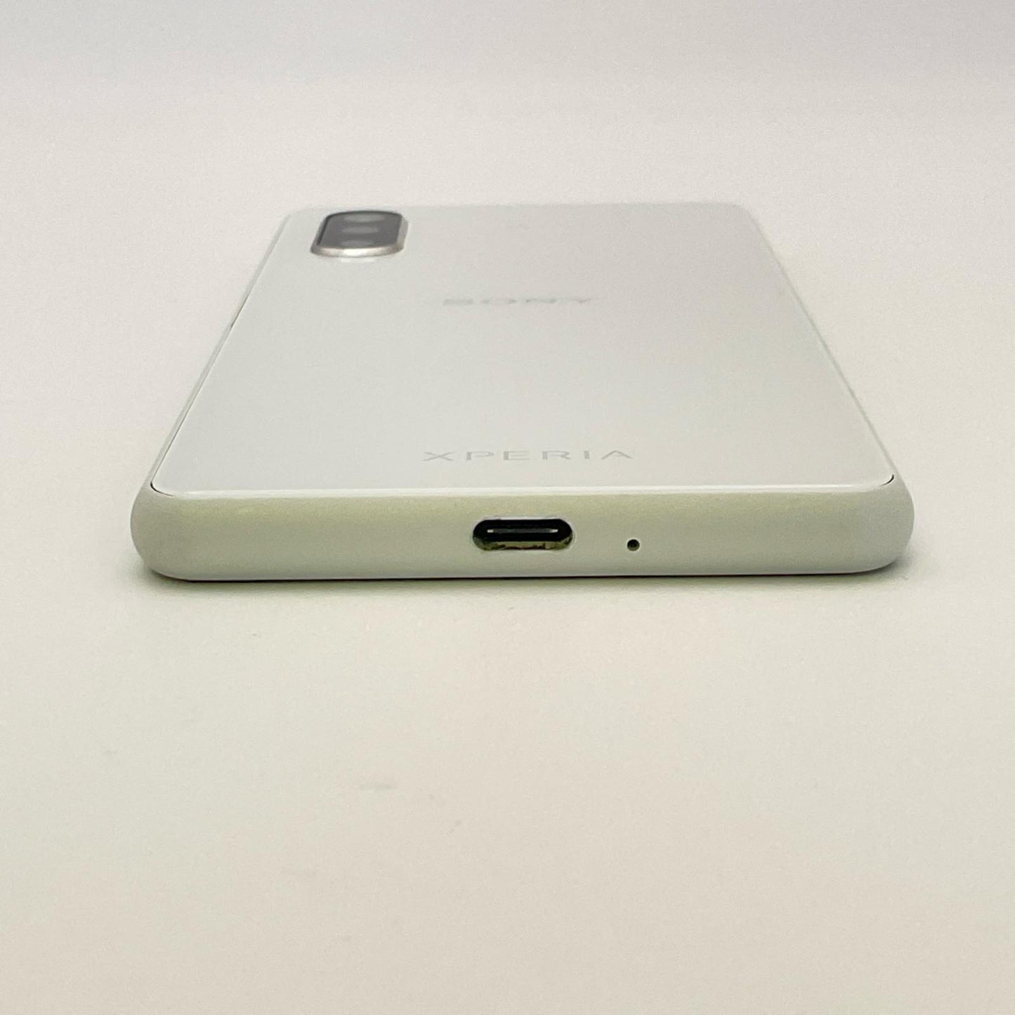 【全額返金保証】【最速発送】Sony Xperia 10 II 64GB ホワイト Softbank A001SO 白ロム 動作確認済