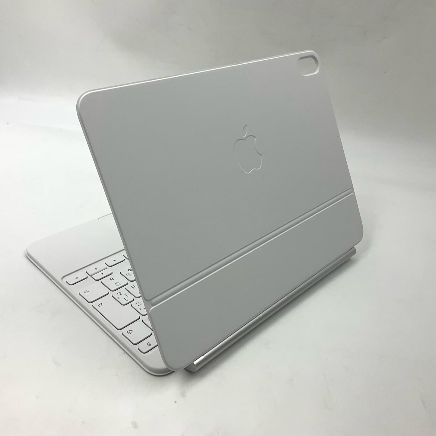 【全額返金保証】【最速発送】Apple Magic Keyboard 11インチiPad Air（M4）用Magic Keyboard - 日本語 - ホワイト MDFV4J/A 美品 動作確認済