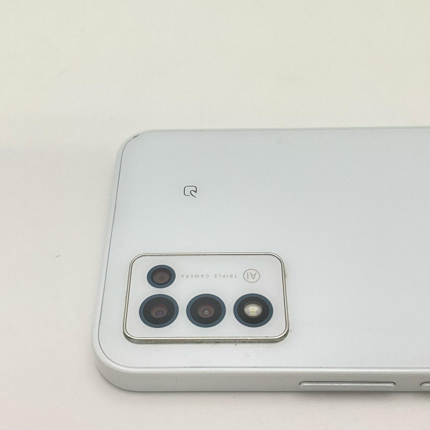 【全額返金保証】【最速発送】ZTE Libero 5G III 64GB ホワイト Y!mobile SIMフリー A202ZT 白ロム 動作確認済
