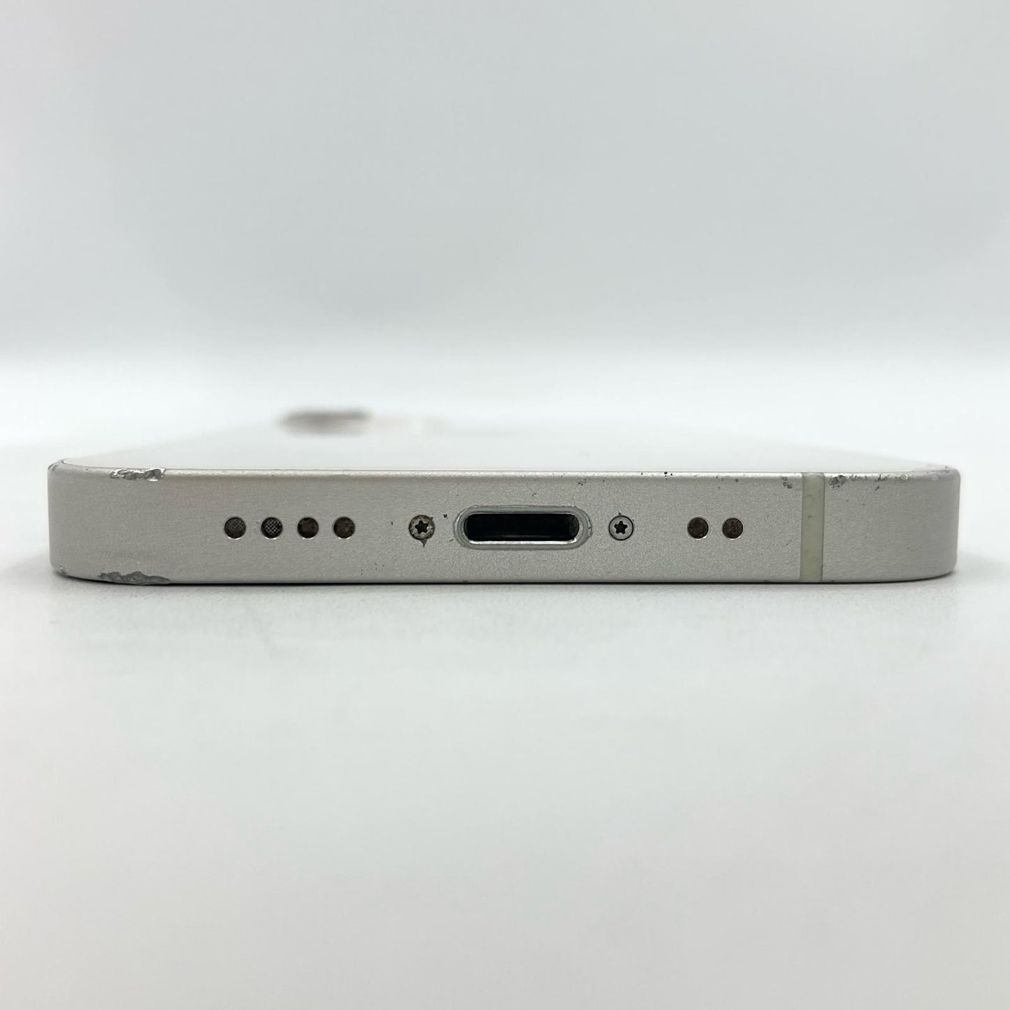 【最速発送】Apple iPhone iPhone 12 mini 256GB ホワイト docomo SIMフリー 白ロム【難有】 70%