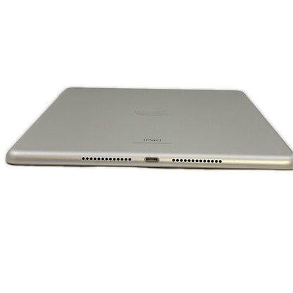 【全額返金保証】【最速発送】Apple iPad iPad 第9世代 Wi-Fi 64GB シルバー 美品 動作確認済