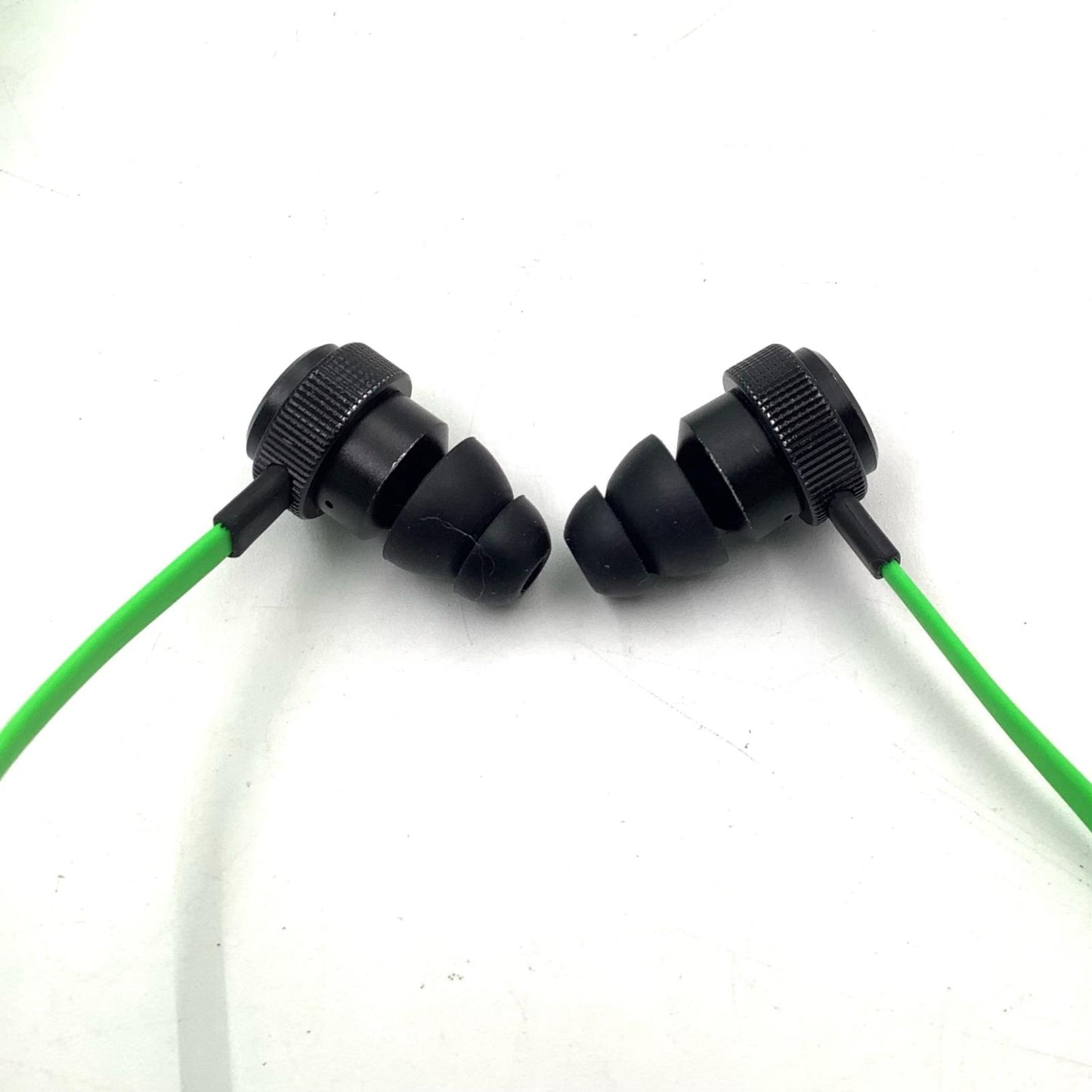 【全額返金保証】【最速発送】Razer Hammerhead Pro V2 RZ04-01730100-R3A1 美品 動作確認済