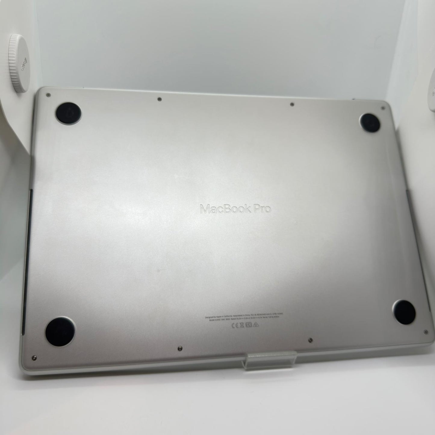 【全額返金保証】【最速発送】Apple MacBook Pro 14インチ 2021 M1Max 10CORE 32GB 1TB シルバー 82% 動作確認済