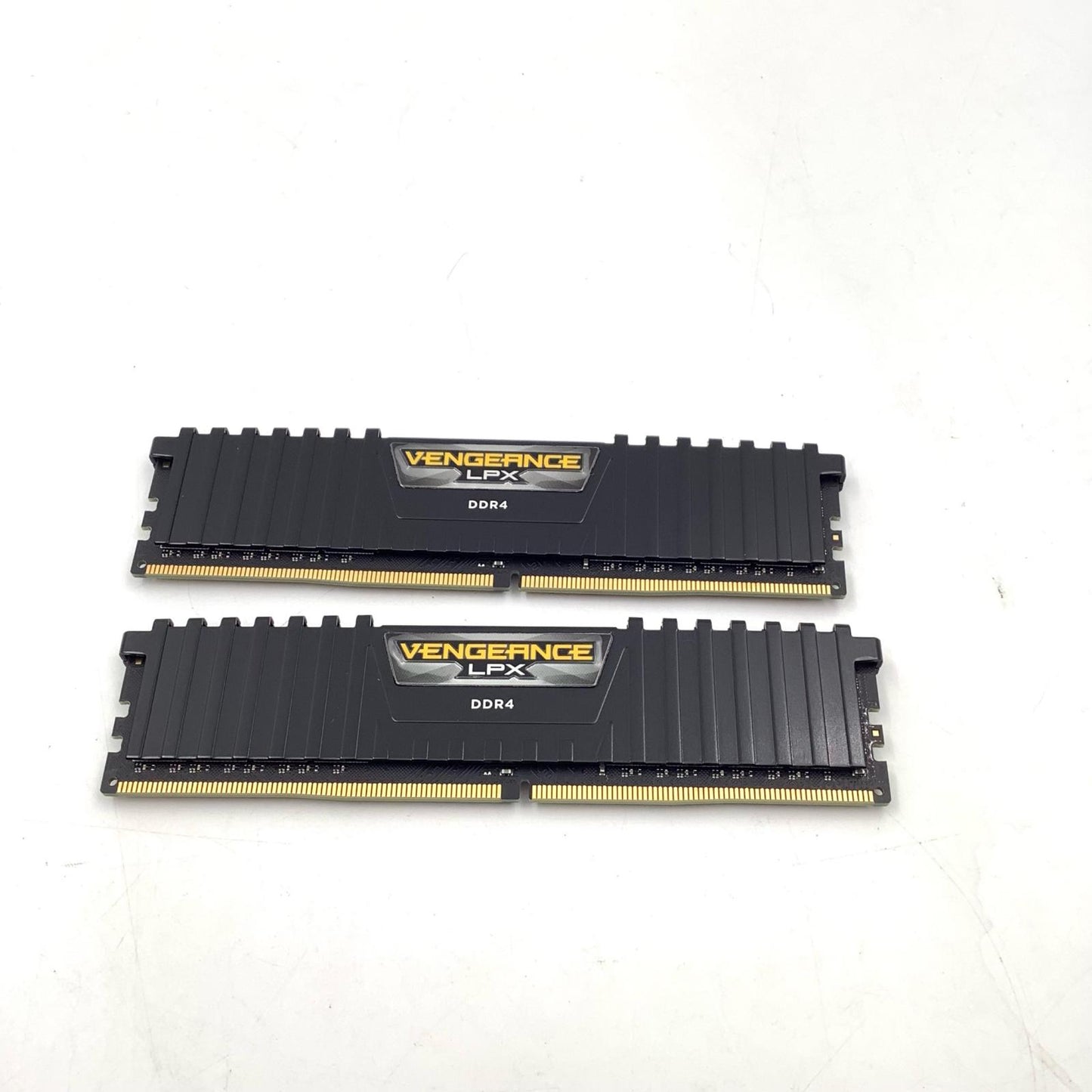 【全額返金保証】【最速発送】Corsair メモリ DDR4 PC4-25600 8GB 2枚組 合計16GB CMK16GX4M2B3200C16 美品 動作確認済