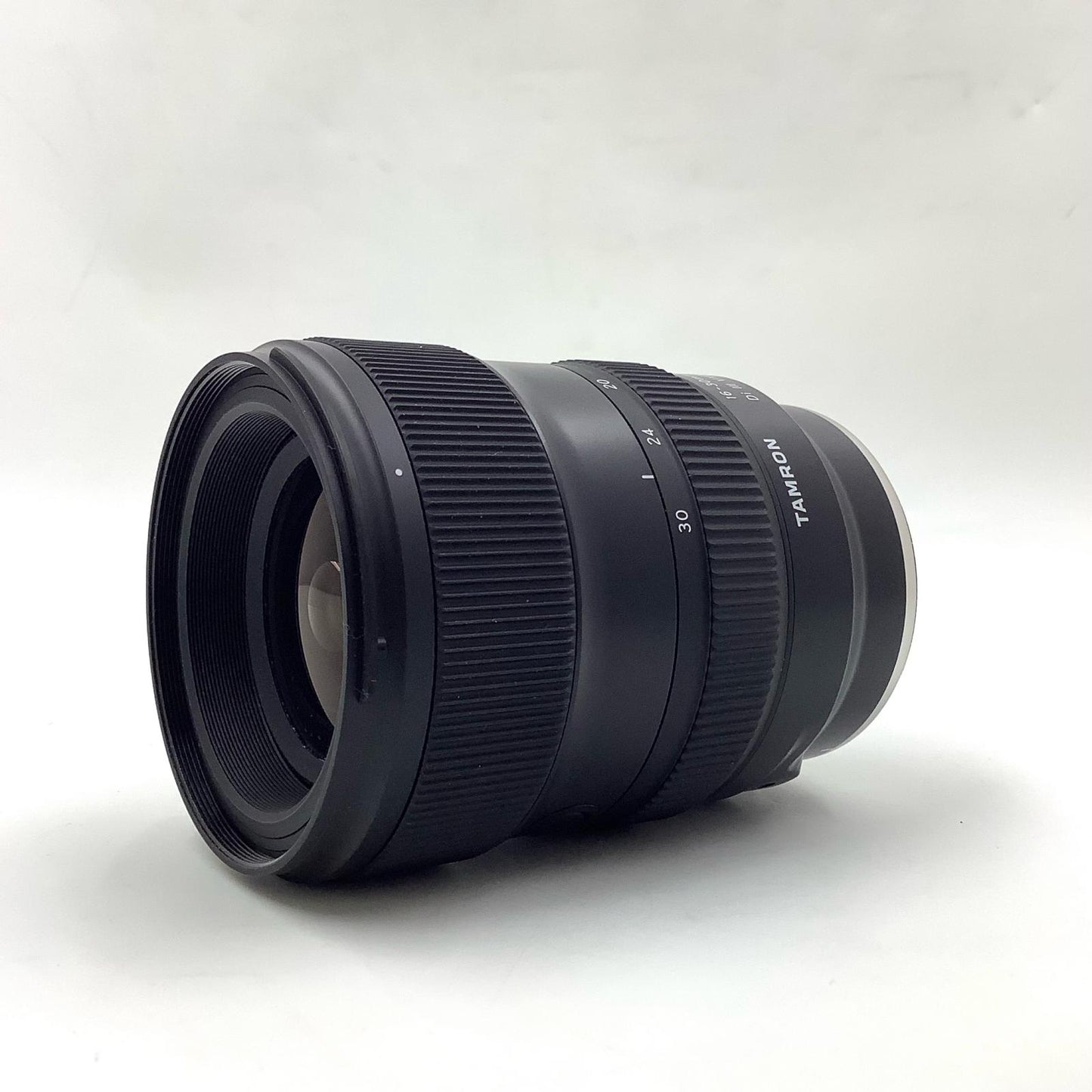 【全額返金保証】【最速発送】TAMRON 16-30mm F/2.8 Di III VXD G2 (Model A064) [ソニーE用] 美品 動作確認済