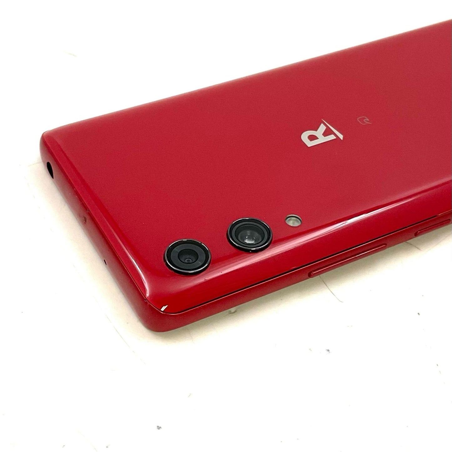 【全額返金保証】【最速発送】楽天モバイル Rakuten Hand 64GB クリムゾンレッド 楽天モバイル SIMフリー P710 白ロム 動作確認済