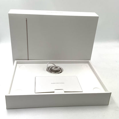 【全額返金保証】【最速発送】Apple MacBook Air 13インチ 2022 Apple M2 8GB 256GB スターライト 100% 超美品 動作確認済