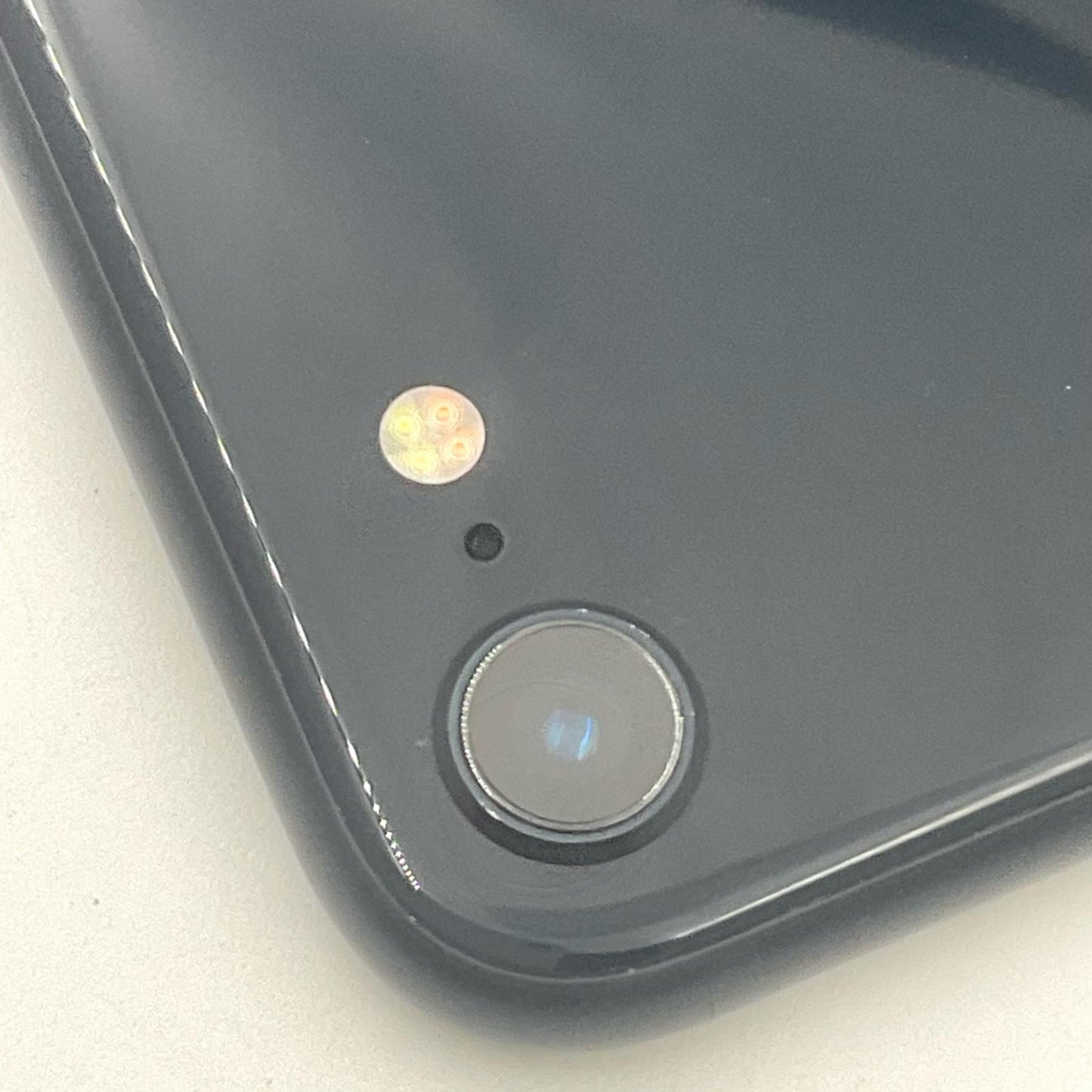 【全額返金保証】【最速発送】Apple iPhone iPhone SE（第3世代） 64GB ミッドナイト Softbank SIMフリー 白ロム 美品 動作確認済 96%