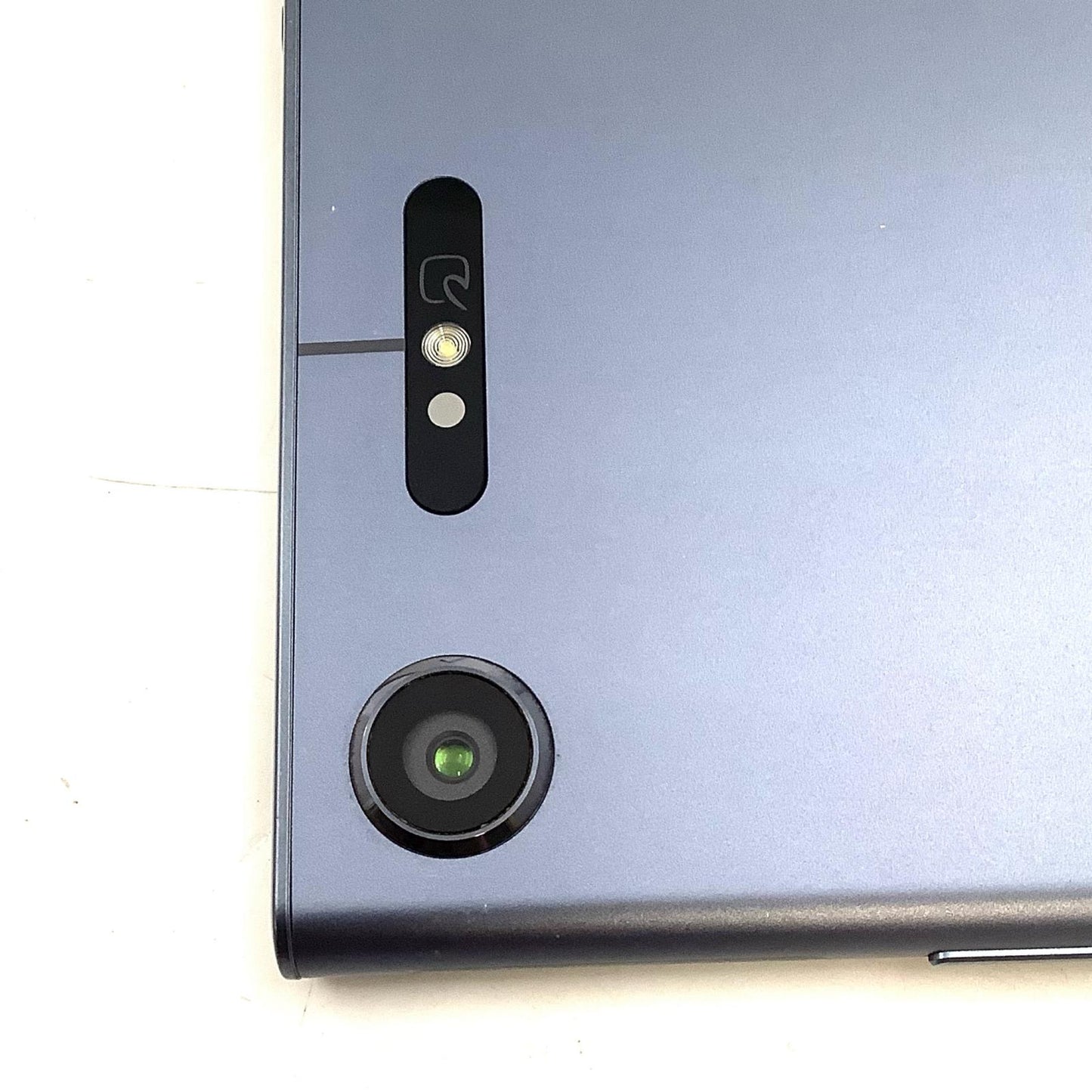 【全額返金保証】【最速発送】Sony Xperia XZ1 64GB ムーンリットブルー docomo SO-01K 白ロム 動作確認済