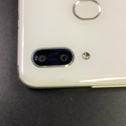 【全額返金保証】【最速発送】ZTE Libero S10 32GB ホワイト Softbank 901ZT 白ロム 動作確認済