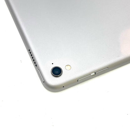 【全額返金保証】【最速発送】Apple iPad Pro 9.7インチ 256GB シルバー Wi-Fi 動作確認済