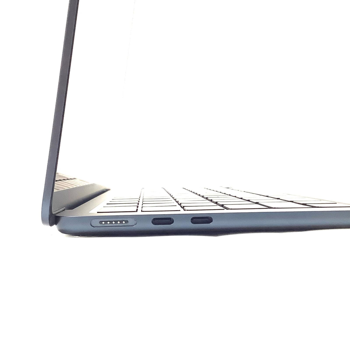 【全額返金保証】【最速発送】Apple MacBook Air 13.6インチ 2022 M2 8コア 8GB 512GB ミッドナイト 100% 美品 動作確認済