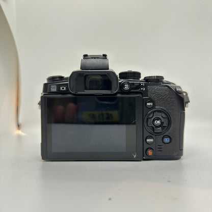 【全額返金保証】【最速発送】 デジタル一眼 OM-D E-M1 ブラック ボディ 動作確認済