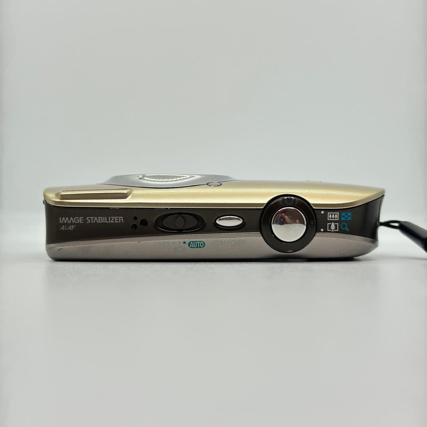 【全額返金保証】【最速発送】 コンパクトデジタルカメラ IXY DIGITAL 510 IS ゴールド 動作確認済