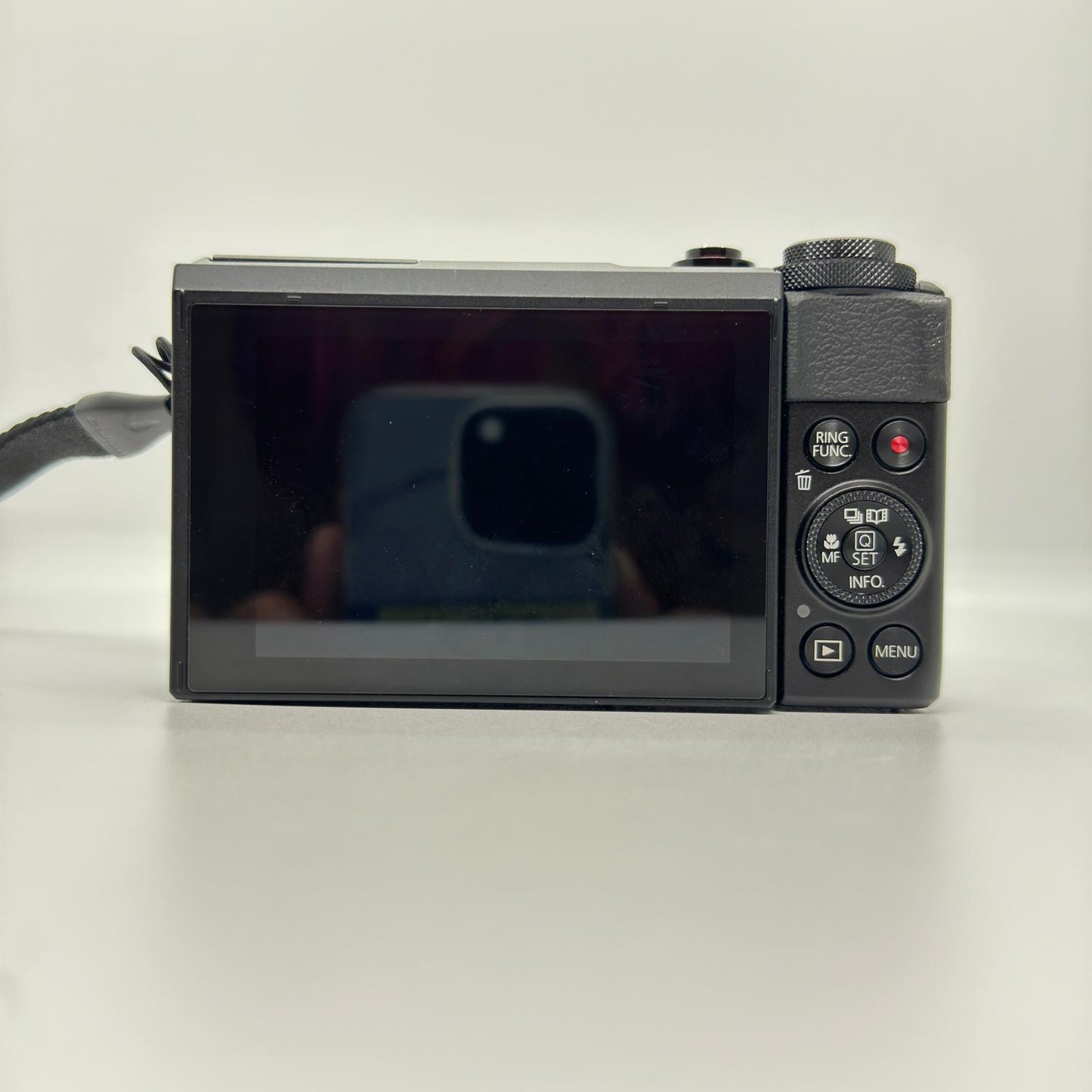 【全額返金保証】【最速発送】 コンパクトデジタルカメラ PowerShot G7X Mark II 美品 動作確認済