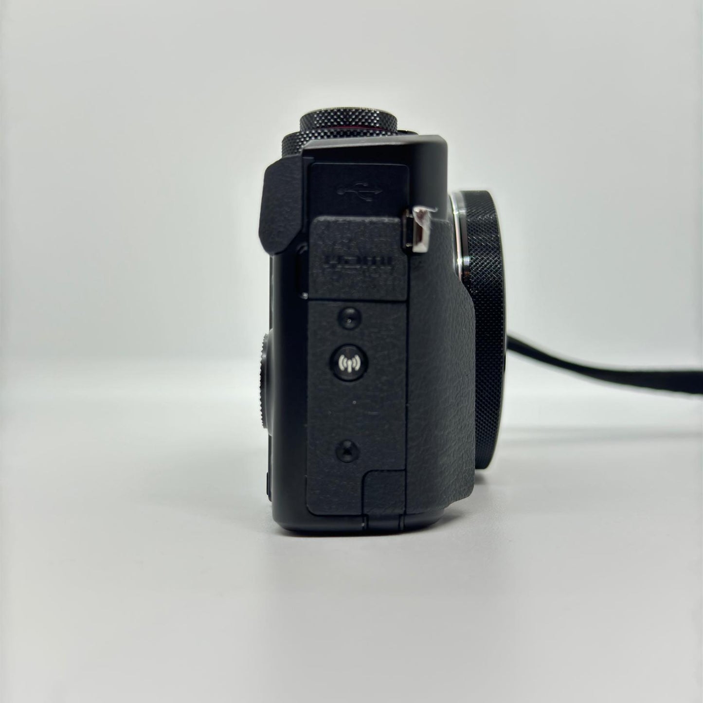 【全額返金保証】【最速発送】 コンパクトデジタルカメラ PowerShot G7X Mark II 美品 動作確認済