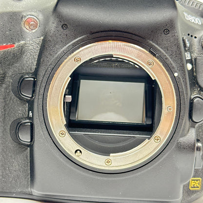 【最速発送】 デジタル一眼 D800 ボディ【難有】