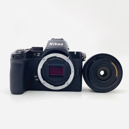 【全額返金保証】【最速発送】Nikon デジタル一眼 Z50II 16-50 VR レンズキット ブラック 美品 動作確認済