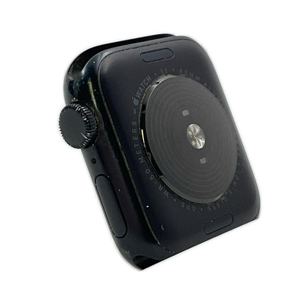 【最速発送】Apple Watch SE 第2世代 アルミニウム 40mm GPS 82%【難有】