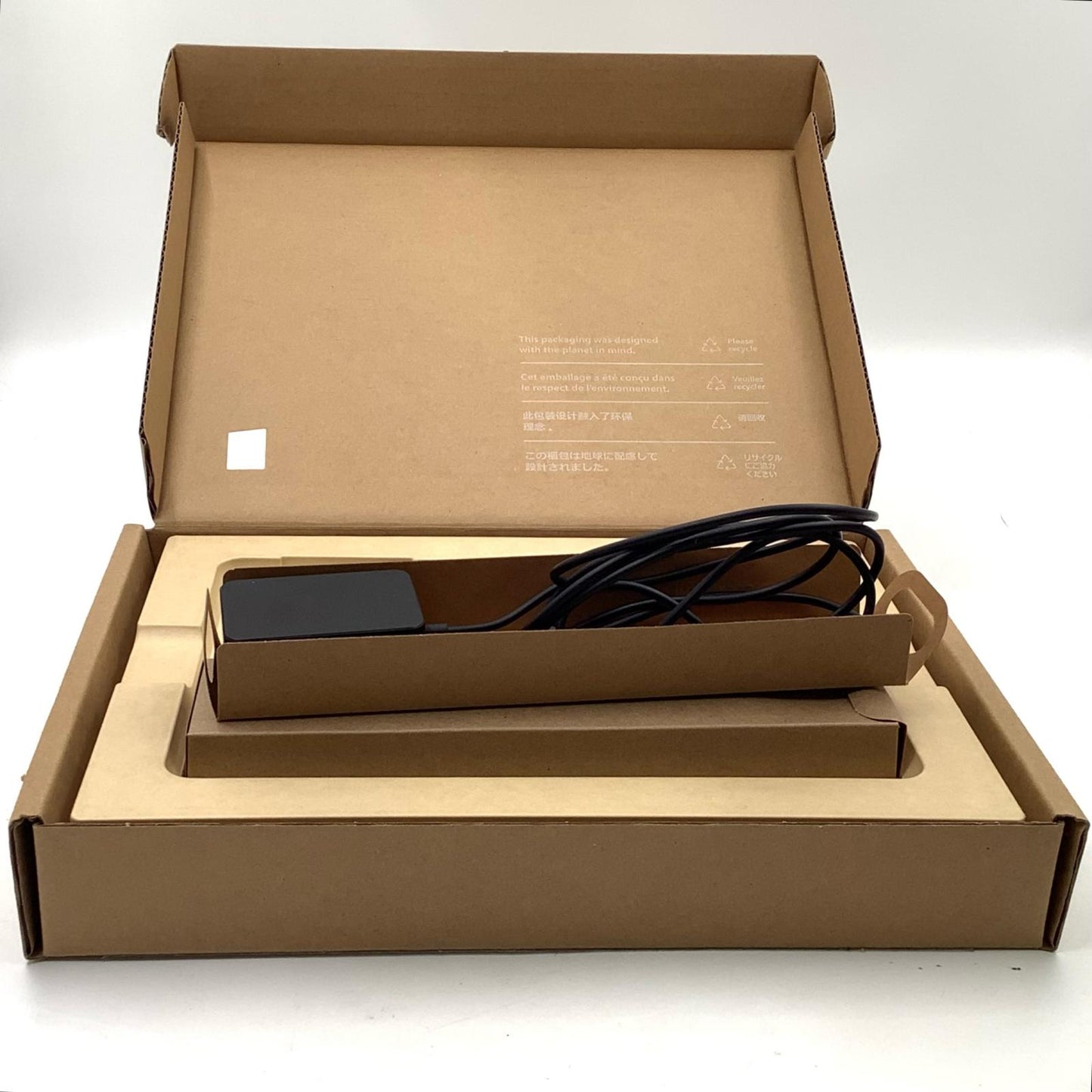 【全額返金保証】【最速発送】Microsoft Surface Go 4 XGT-00017 Intel Processor N200 8GB eMMC 64GB 100% 美品 動作確認済