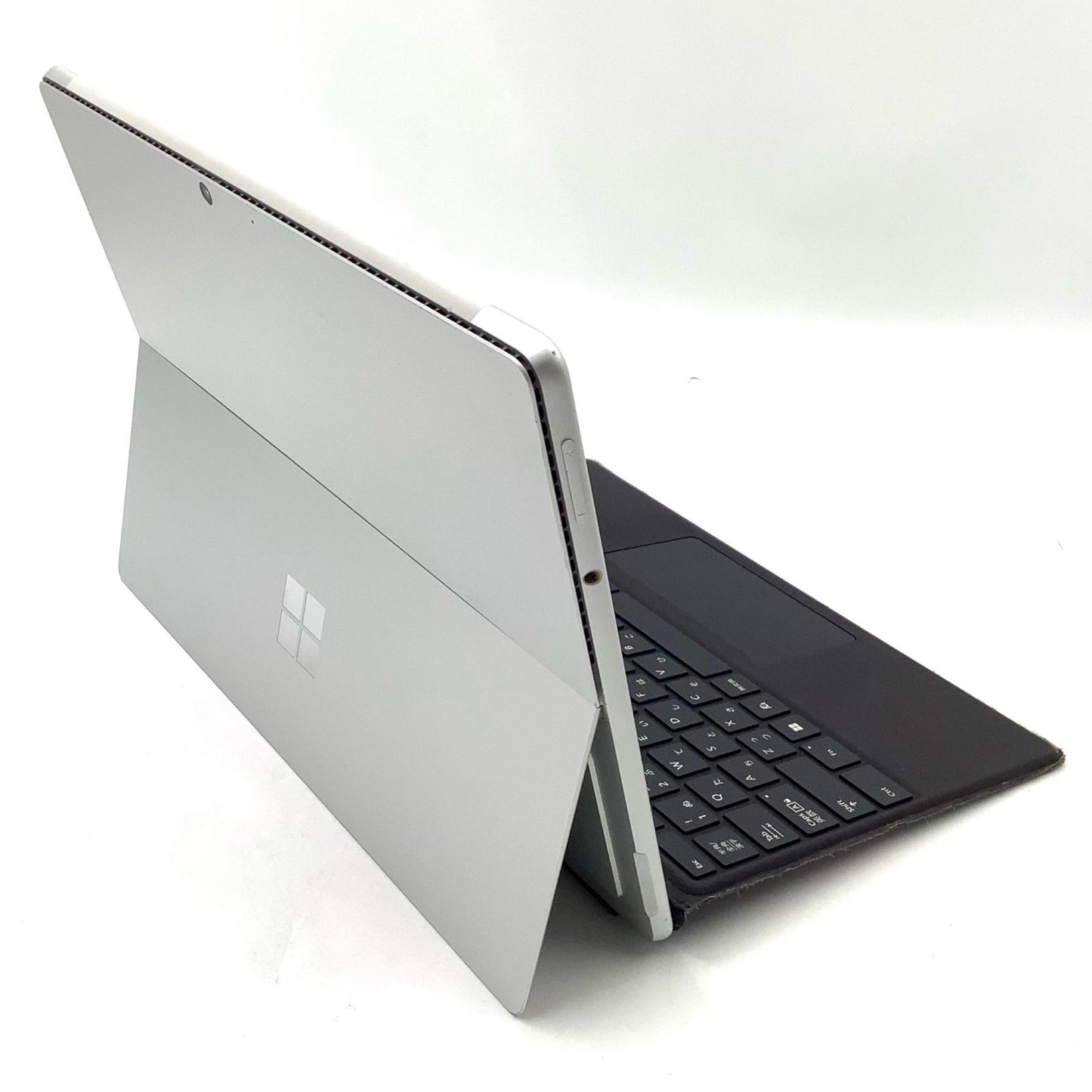 【全額返金保証】【最速発送】Microsoft Surface Pro 8 専用キーボードセット 1983 i7-1185G7 16GB M.2 SSD 256GB 75.9% 美品 動作確認済