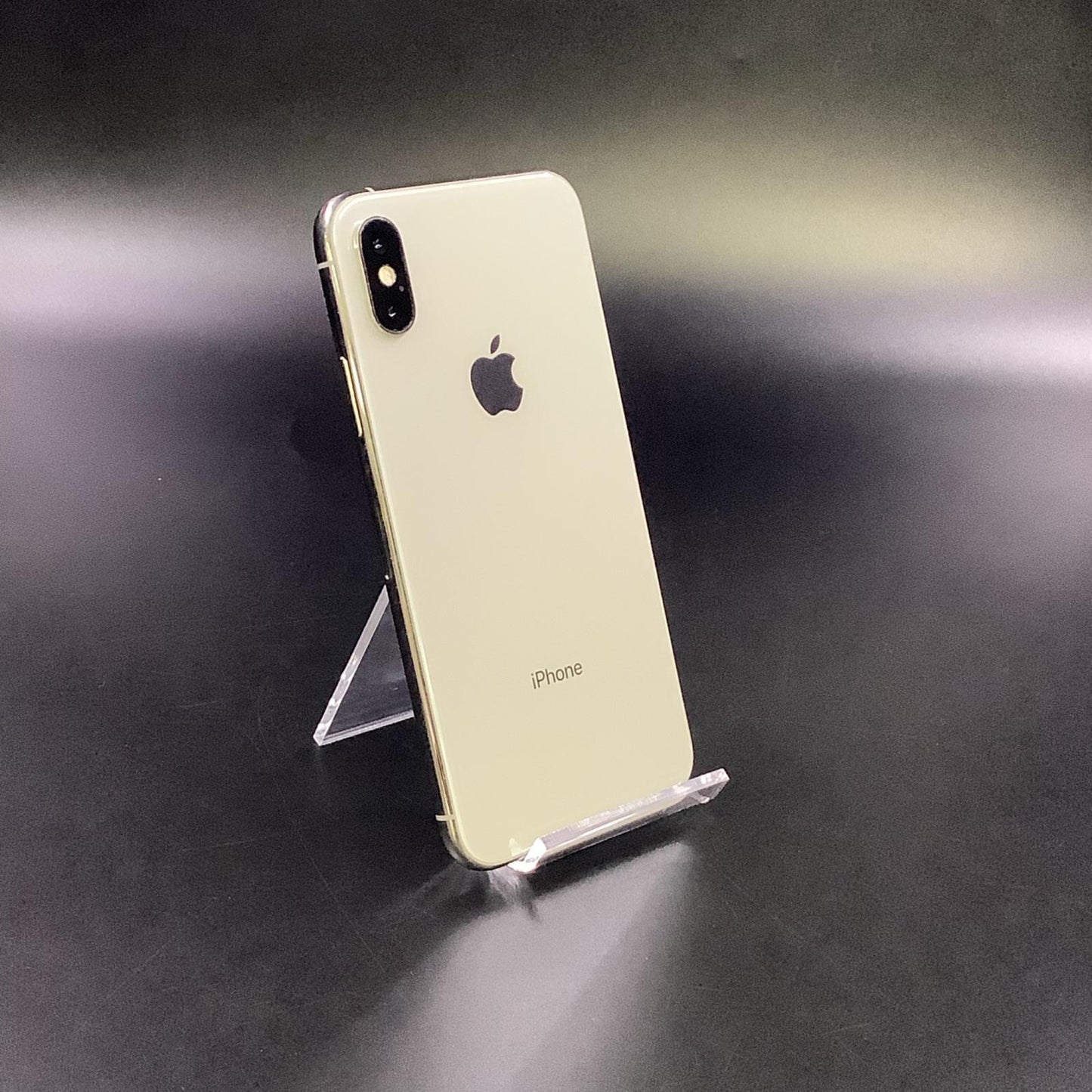 【全額返金保証】【最速発送】Apple iPhone iPhone XS 64GB シルバー docomo 白ロム 動作確認済 78%