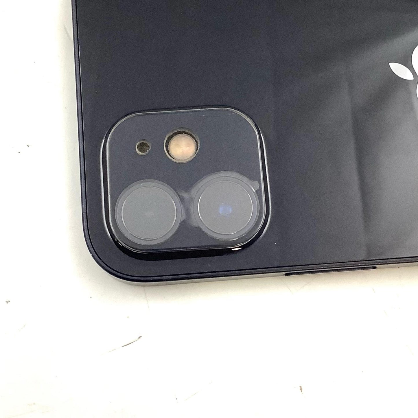 【全額返金保証】【最速発送】Apple iPhone iPhone 12 64GB ブラック au SIMフリー 白ロム 動作確認済 75%