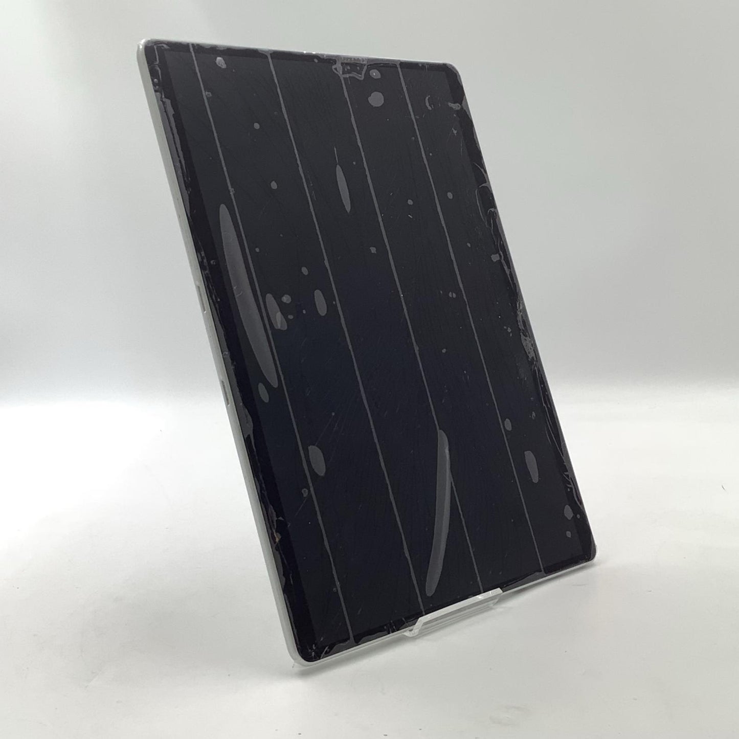 【最速発送】Microsoft Surface Pro 8 i5-1145G7 2.6GHz 8GB M.2 SSD 256GB 89.6%【難有】