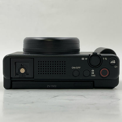 【全額返金保証】【最速発送】SONY コンパクトデジタルカメラ VLOGCAM ZV-1M2G シューティンググリップキット [ブラック] 美品 動作確認済