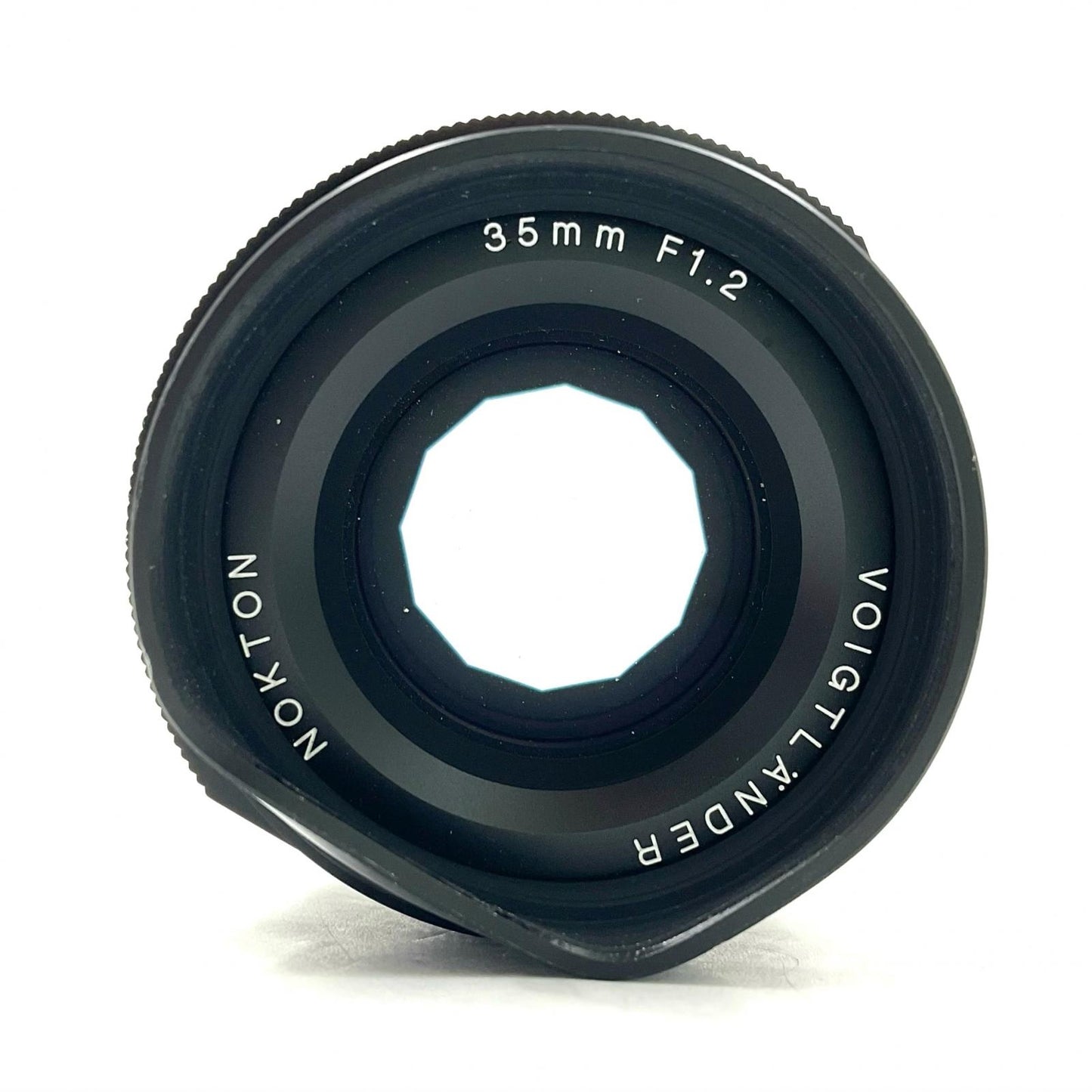【最速発送】コシナ フォクトレンダー NOKTON 35mm F1.2【難有】