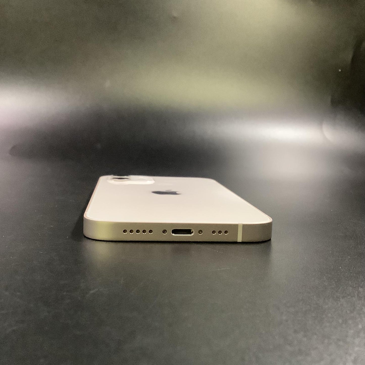 【全額返金保証】【最速発送】Apple iPhone iPhone 12 64GB ホワイト docomo 白ロム 動作確認済 81%