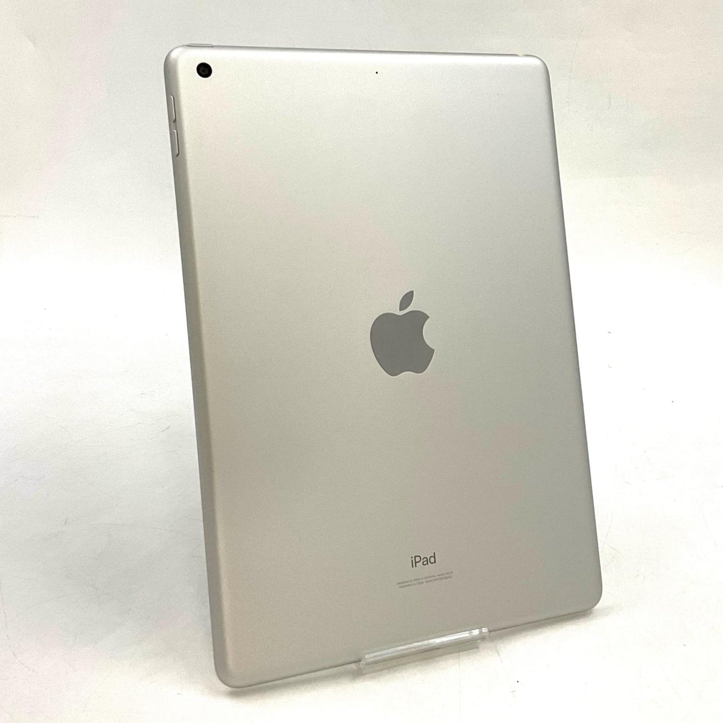 【全額返金保証】【最速発送】Apple iPad iPad 10.2インチ 第8世代 32GB シルバー Wi-Fi 美品 動作確認済