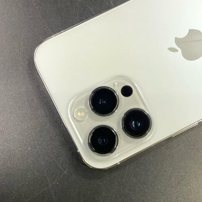 【全額返金保証】【最速発送】Apple iPhone iPhone 14 Pro Max 512GB シルバー au SIMフリー 白ロム 動作確認済 81%