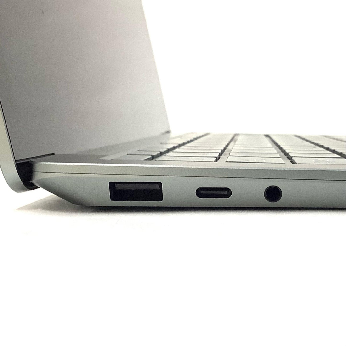 【最速発送】Microsoft Surface Laptop 5 12th Gen Intel(R)Core(TM)i5-1235U 16GB M.2 SSD 256GB 84.7%【難有】