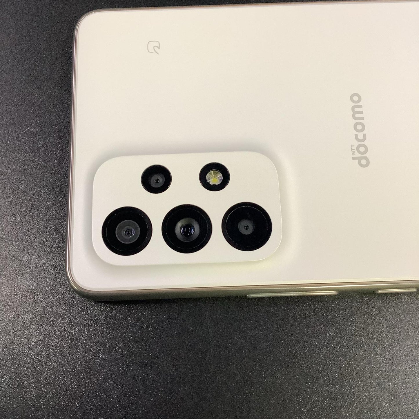 【全額返金保証】【最速発送】SAMSUNG Galaxy A53 5G 128GB オーサムホワイト docomo SC-53C 白ロム 動作確認済
