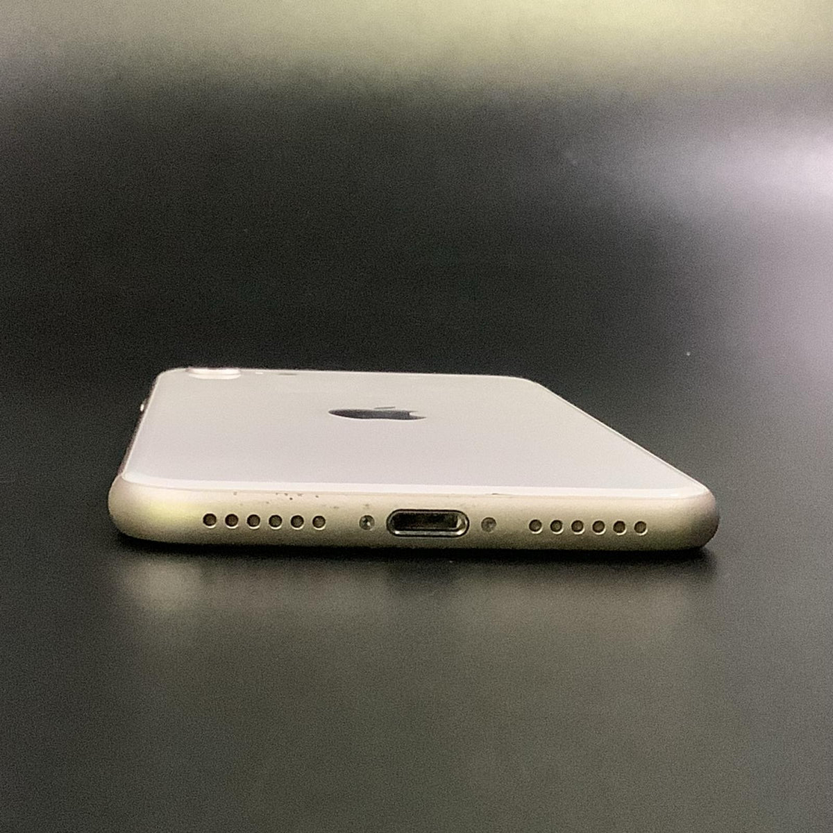 【全額返金保証】【最速発送】Apple iPhone iPhone SE（第3世代） 64GB スターライト Softbank SIMフリー 白ロム 美品 動作確認済 93%