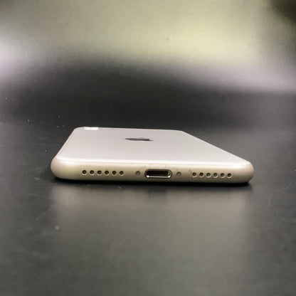 【全額返金保証】【最速発送】Apple iPhone iPhone SE（第3世代） 64GB スターライト Softbank SIMフリー 白ロム 美品 動作確認済 87%