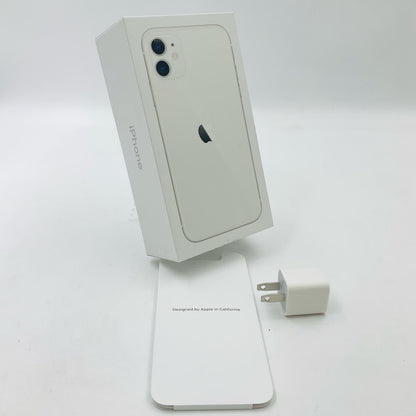 【最速発送】Apple iPhone iPhone 11 128GB ホワイト docomo 白ロム【難有】 70%